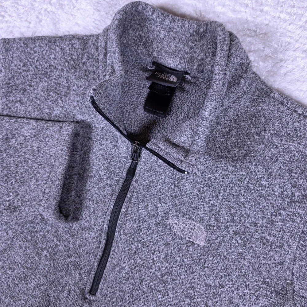 The North Face Gordon Lyons Mens L/G Grey 1/4 Zip L/S Fleece Sweater pullover
